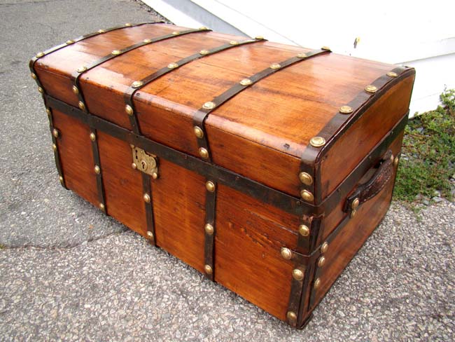 A 19th century SARATOGA style travelling trunk circa 1850-1869